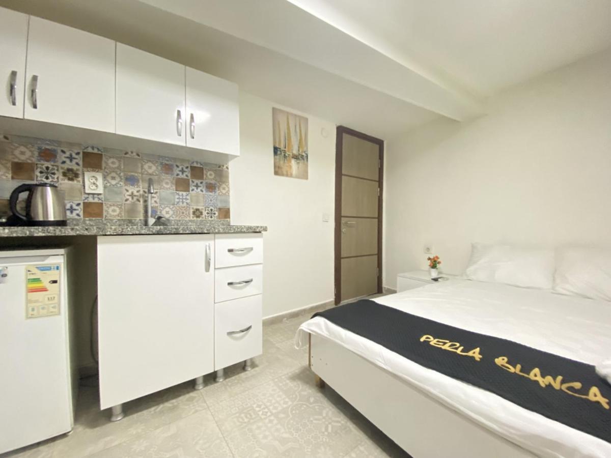 Comfortable And Central Studio Flat In Beyoglu Apartment Istanbul Exterior photo